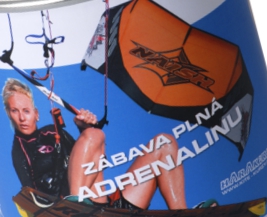3-denný KITEBOARDING KURZ NA VODE v darčekovej plechovke